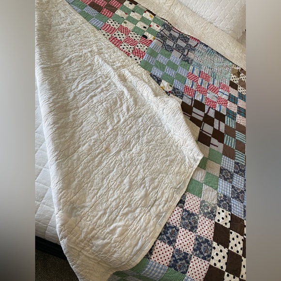 Handmade Multi Colored Quilt 62”+82” 🩵🌸 - Picture 6 of 9